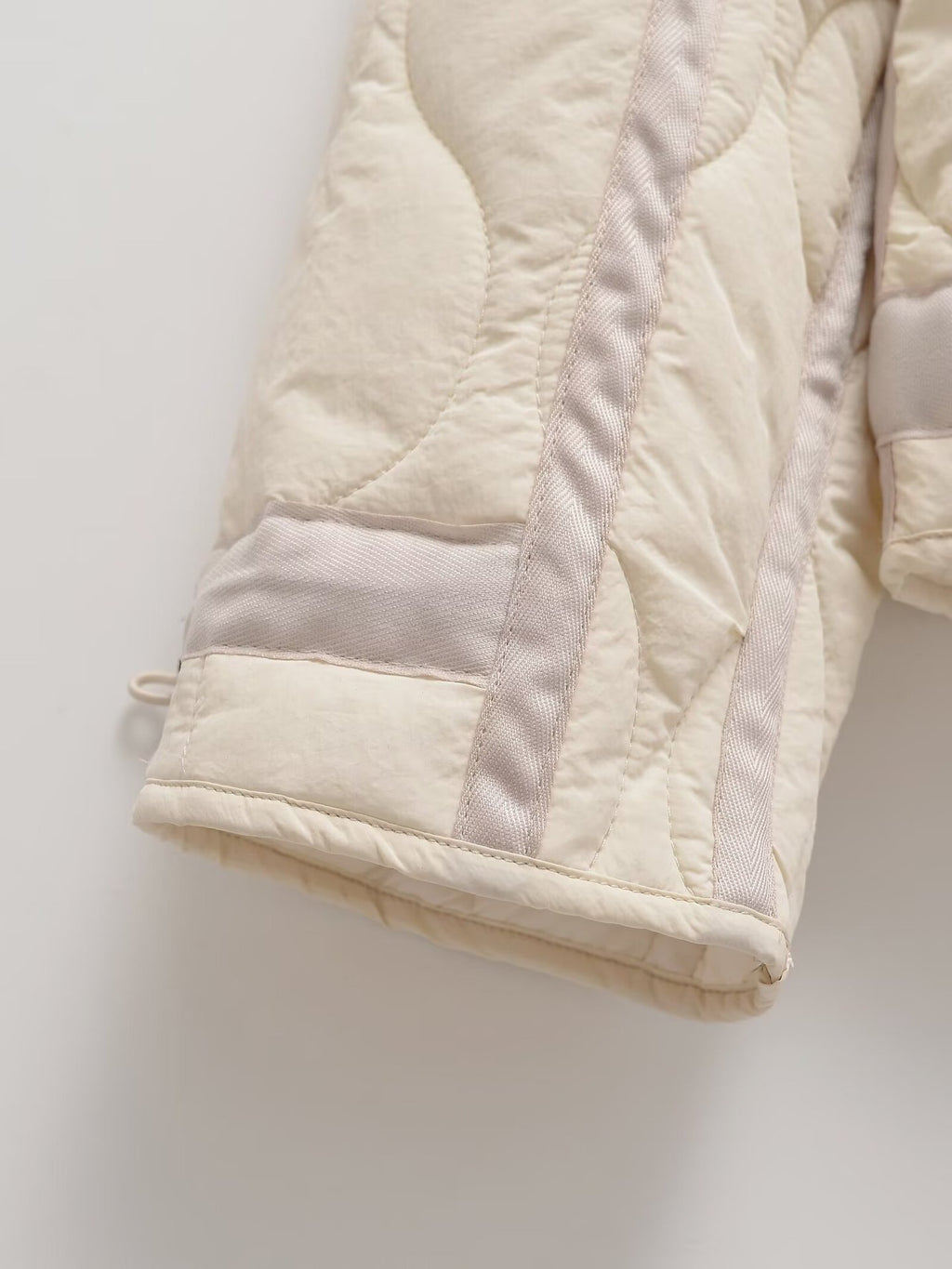 Cross-border European and American Women's AliExpress Explosions Stand Collar Corrugated Cotton-padded Jacket Cuff Drawstring Loose Jacket