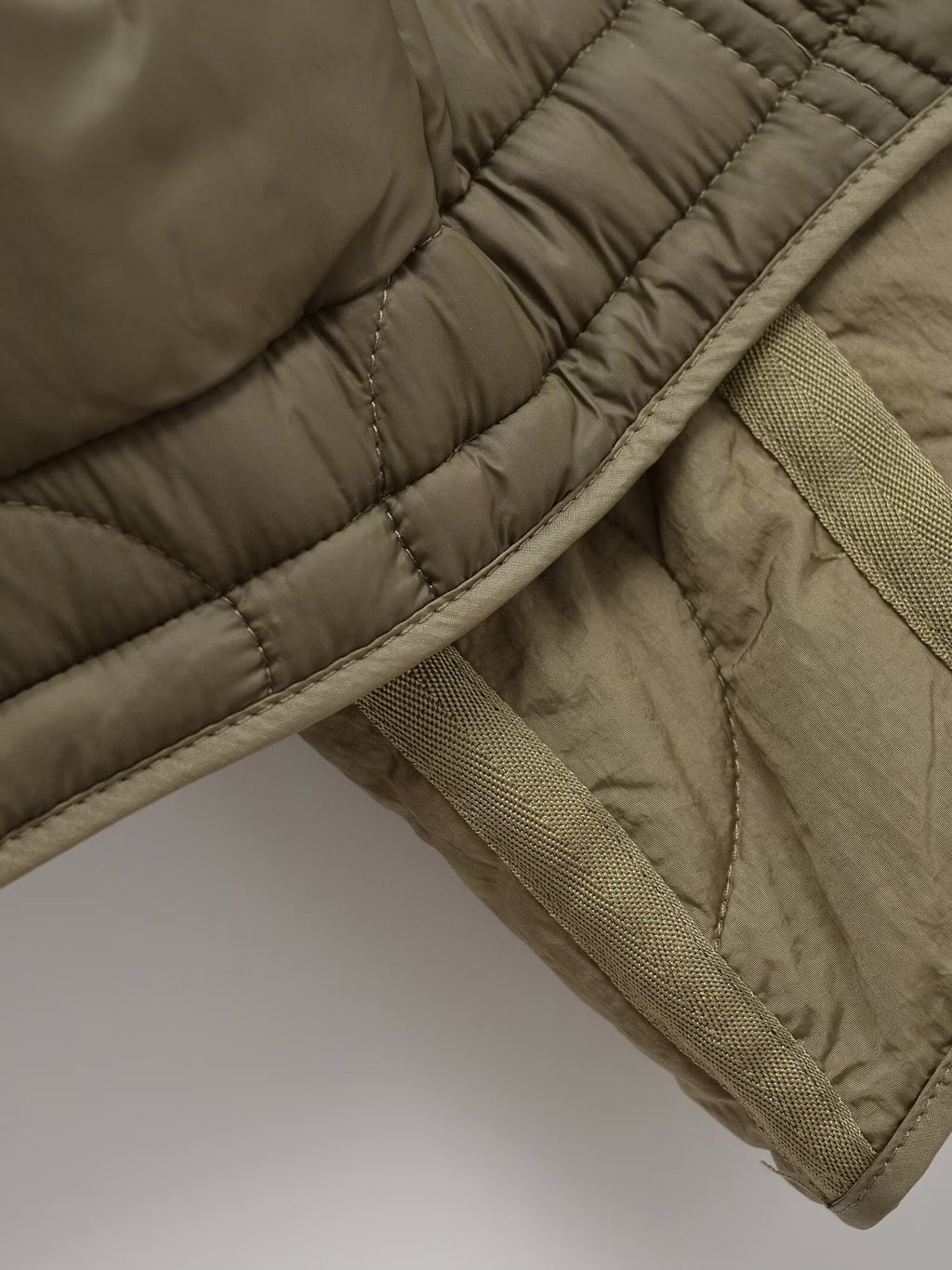 Cross-border European and American Women's AliExpress Explosions Stand Collar Corrugated Cotton-padded Jacket Cuff Drawstring Loose Jacket