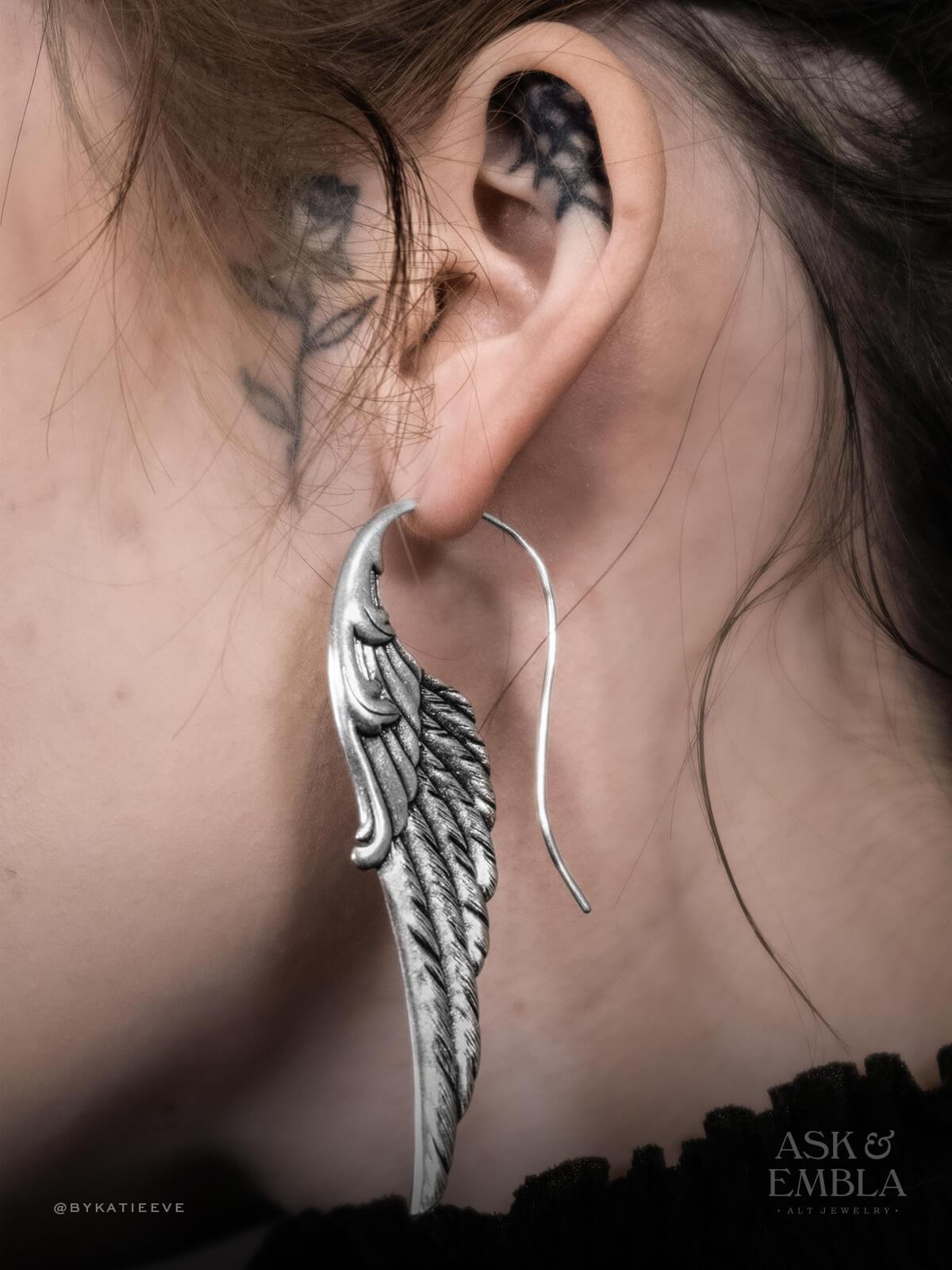 Hecheng Cross-border New Products Exaggerated Angel Wings Pendant Earrings Alloy Hook Earrings
