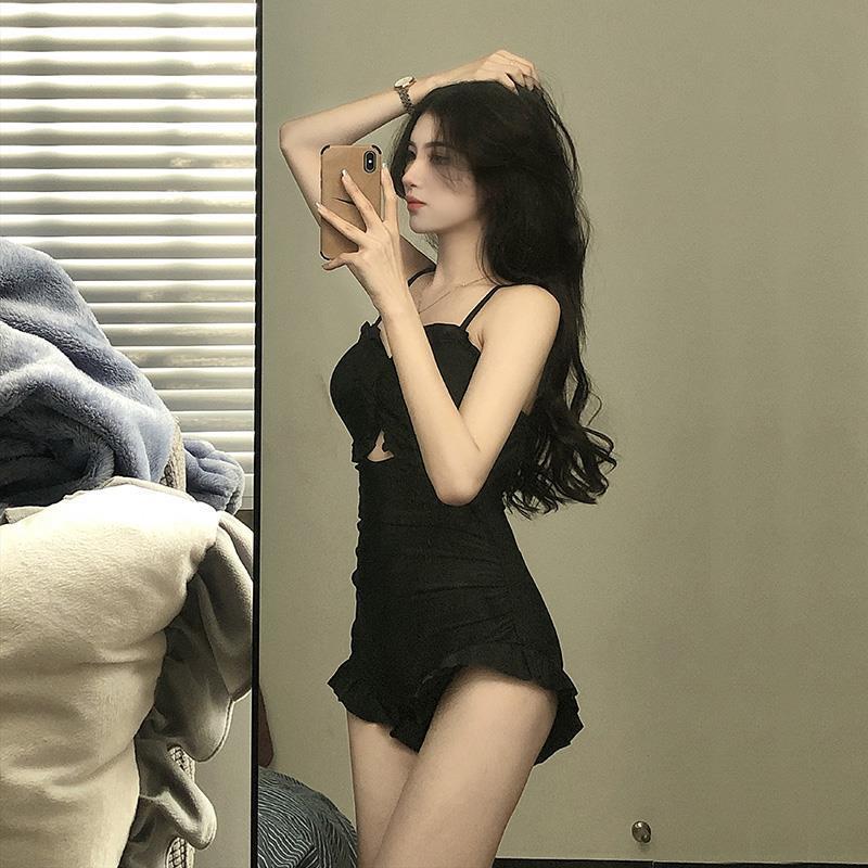 Swimsuit Women's One-Piece Sexy 2025 New Korean Ins Swimsuit Conservative Belly-Covering Slimming Look Small Breasts Fairy Gathered Summer
