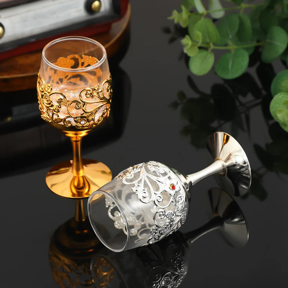 Golden Goblet Wine Glass Vintage European Wine Glass Goblet for Party Gathering Wedding Use Christmas Decoration Utensils